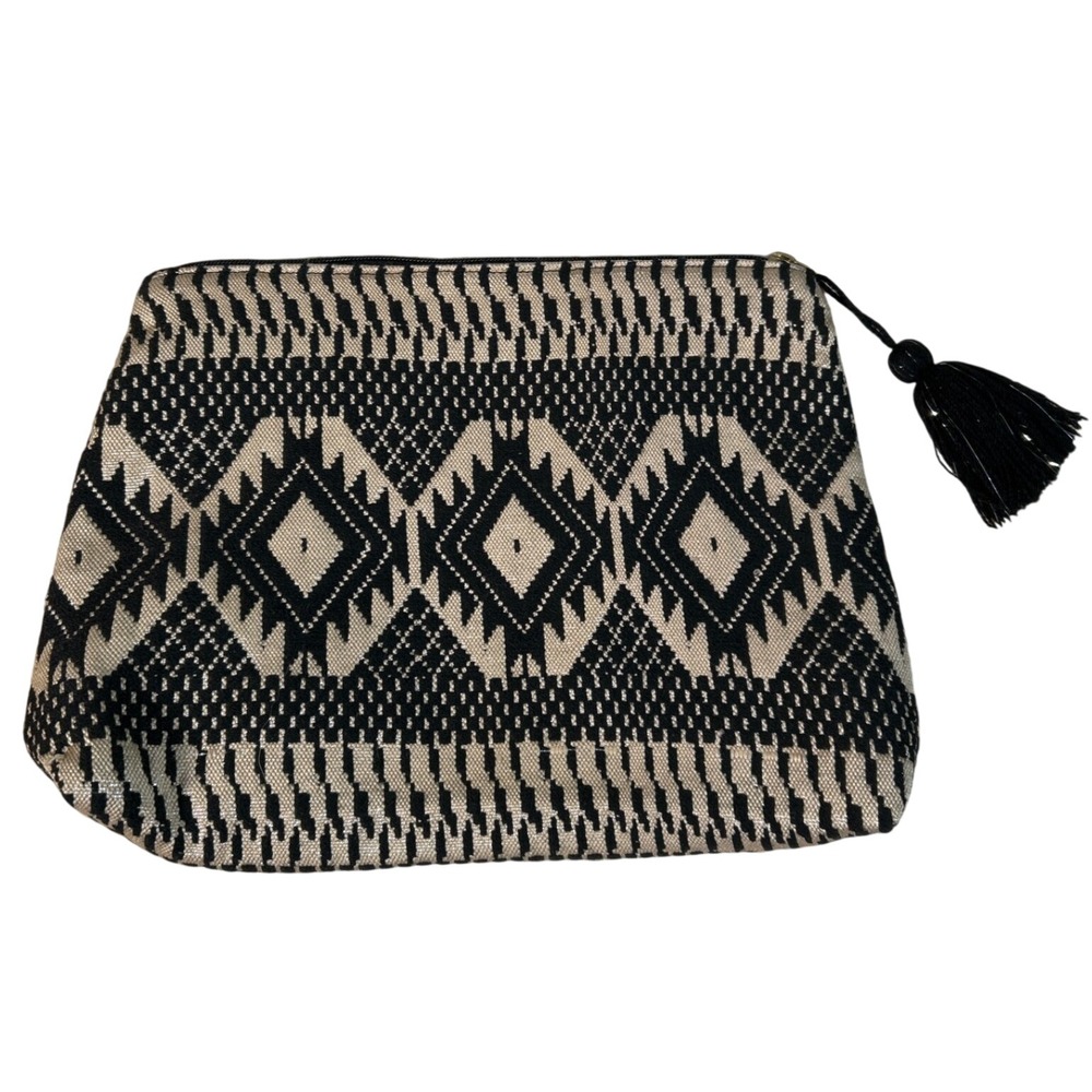 Mud Pie Woven Clutch Bag Purse Black Beige Diamond Pattern Tassel Zip Cosmetic